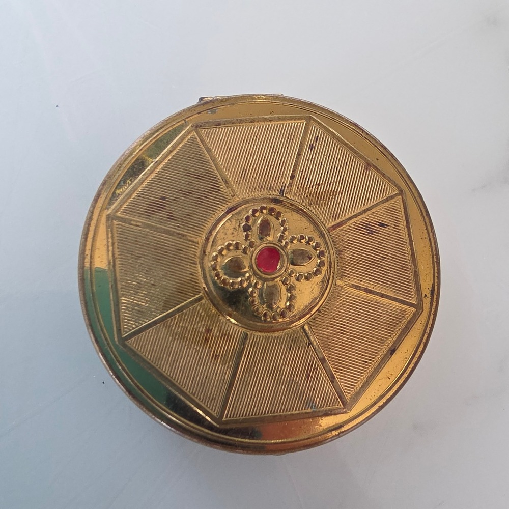 Vintage Princess Pat Rouge Compact w/ Original Makeup & Puff Gold Tone Art Deco